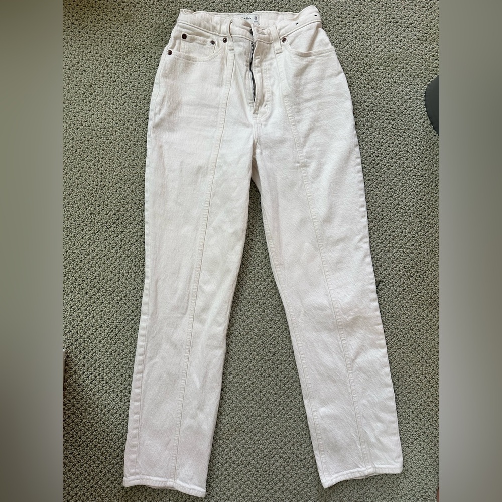 Abercrombie seamed white curve love 90s high rise straight jeans 25 0